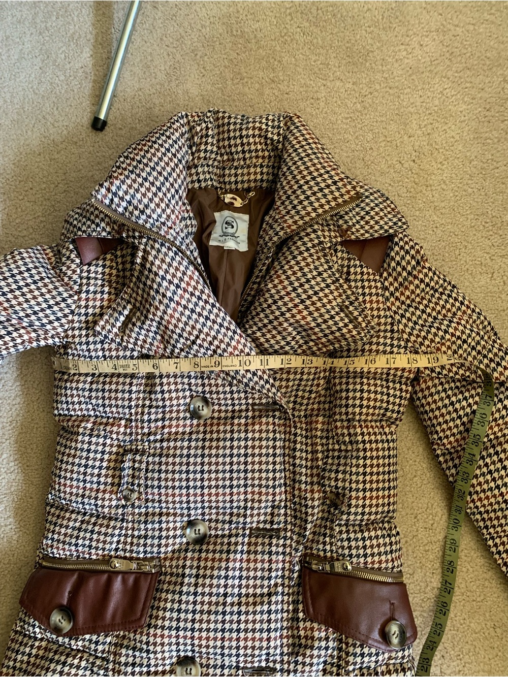 Women’s Houndstooth Double-Breasted Puffer Coat - Brown/Black Mix - Picture 6 of 10